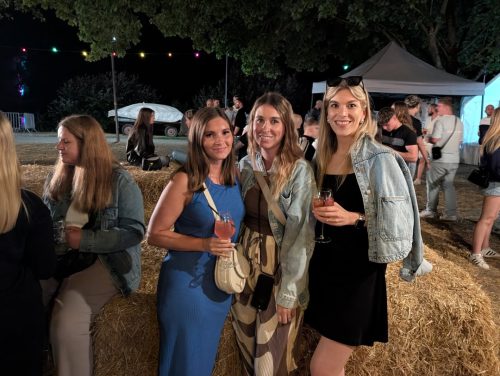 PXL 20250719 215809596-k